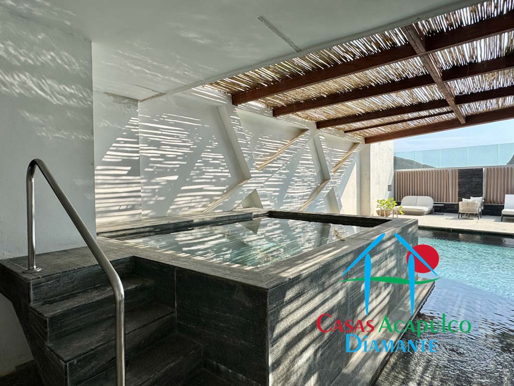 Bayam Residences - Alberca hombres 5